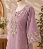 Dusty Lavender Floral Embroidered Kurta - Image 2